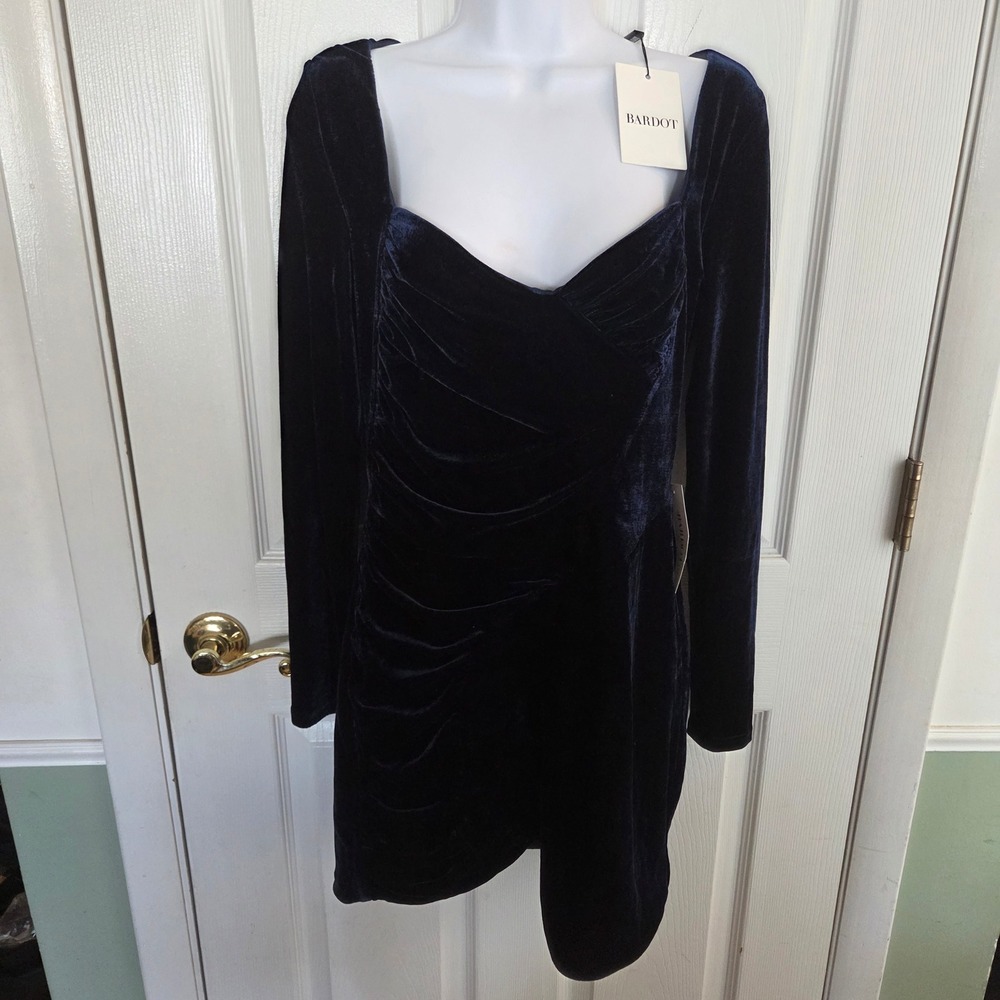 Bardot NEW Xena Ruched Velvet Mini Dress Navy Blue Sweetheart Neck Long Sleeve L